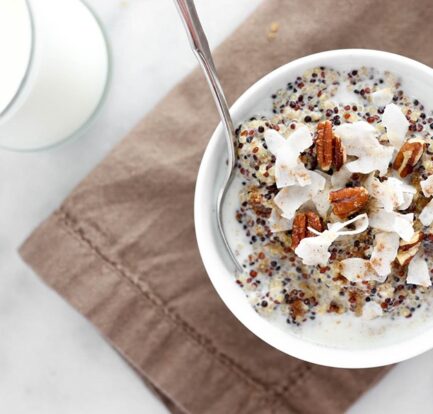 Chai Quinoa Protein Breakfast Bowl