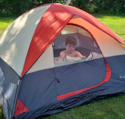 How to Create a Backyard Camping Experience for Kids