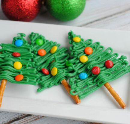 Chocolate Christmas Trees are Perfect for Holiday Parties