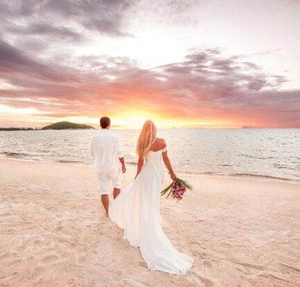What to Know to Throw a Beach Wedding