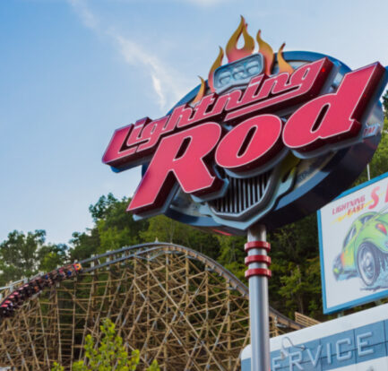 Family Adventure in Dollywood Pigeon Forge