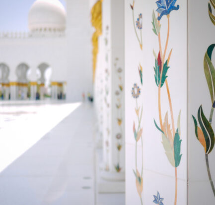 6 Great Tourist Attractions in Abu Dhabi