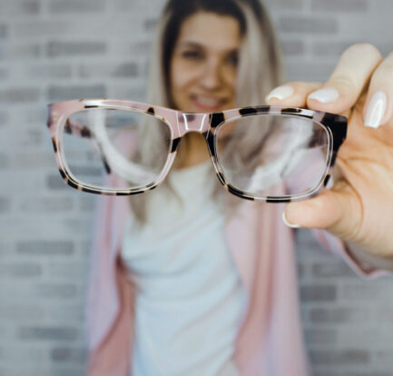 Would You Like to Revive Your Broken Prescription Glasses? Here Are 5 Tips
